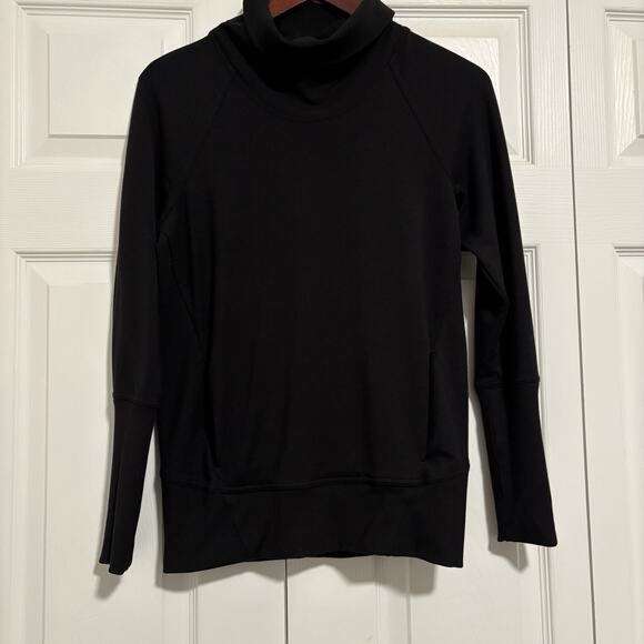 Women’s Lululemon Black Pullover Mock Neck Size 4 - Picture 1 of 4